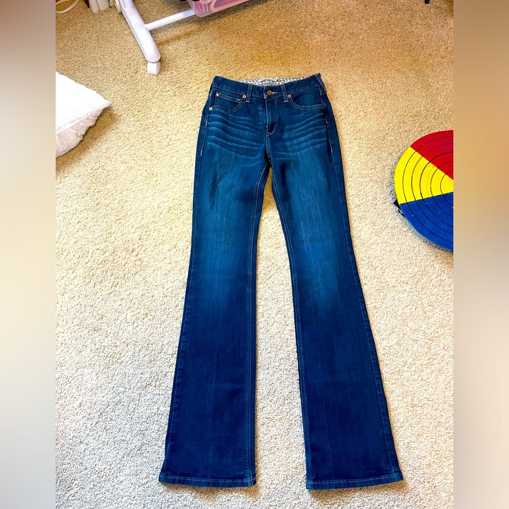 Ariat women’s jeans. Sz 28L
